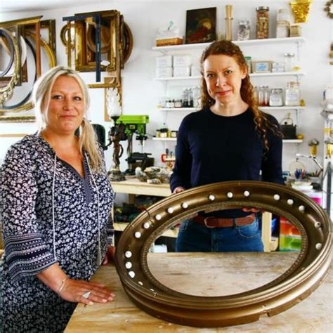 Salvage Hunters: The Restorers (2018) .